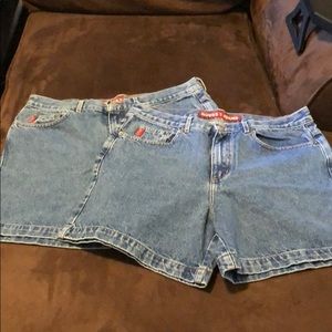Size 32, Guess Jeans Shorts, Like New, hardly worn